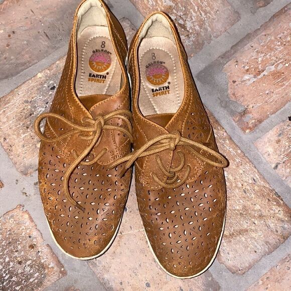 Earth spirit gelron brown leather embellished lace up flats size 8 - Picture 2 of 4